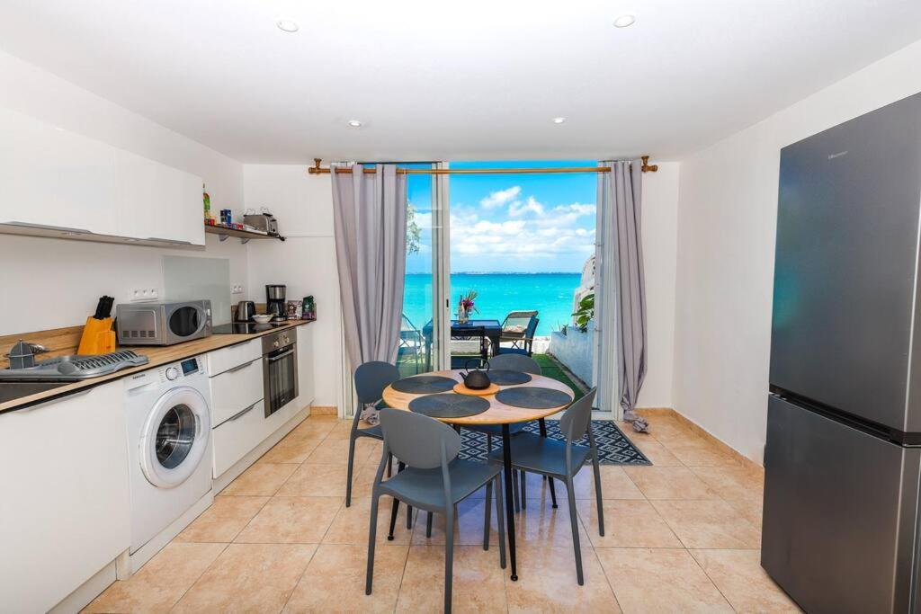 Watalibi - Beachfront Apartment Grand-Case Bagian luar foto