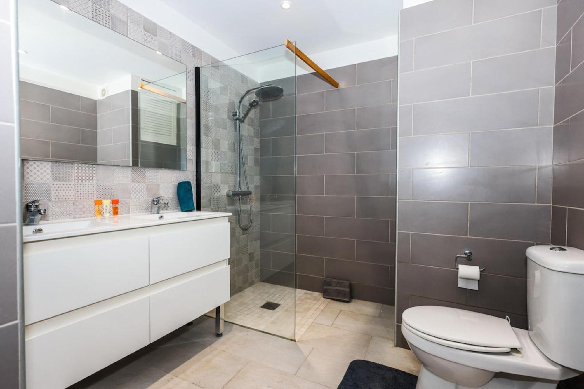 Watalibi - Beachfront Apartment Grand-Case Bagian luar foto